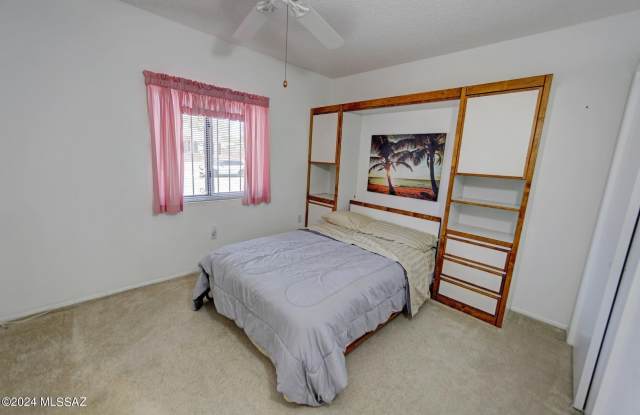2065 S San Ray Drive Gallery 4