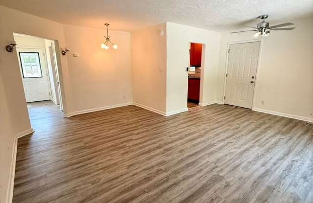 Beautifully Updated 3-Bedroom Brick Ranch in Kettering photos photos