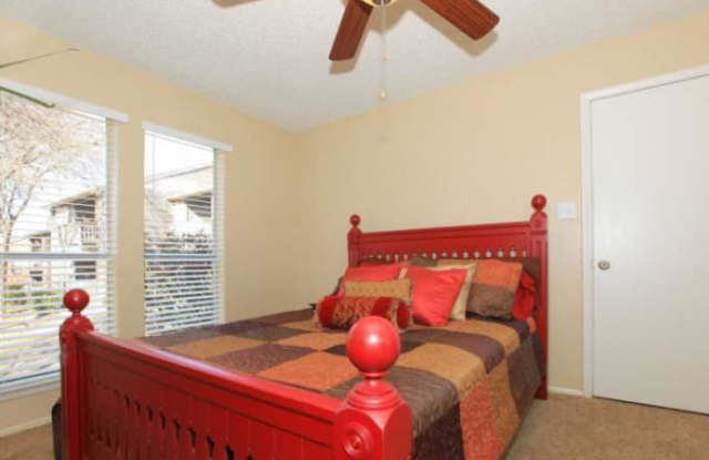 4443 Callaghan Rd Gallery 4