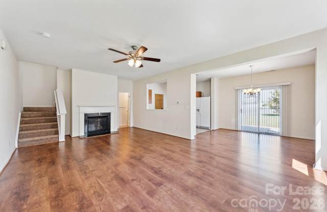 8605 Redding Glen Avenue Gallery 3
