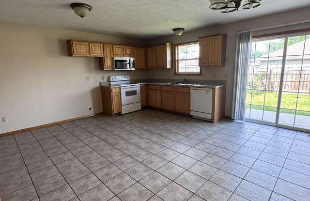 125 W Trail Point Dr Gallery 2