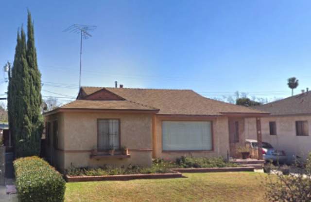 4 Bed 3 Bath Single Family Home photos photos