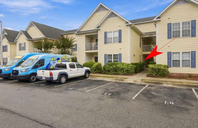Quiet, Convenient 3BR/2BA Condo Near UNCW & I-40 Gallery 1