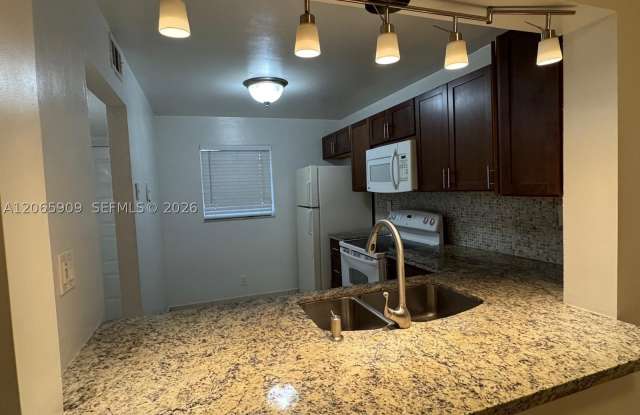 3022 Coral Springs Dr Gallery 3