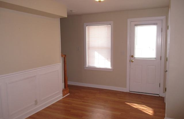 Charming 3BD/3BA Home in Hampden, MD! Gallery 4
