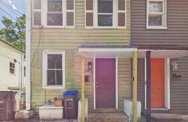 Single Family Home in Steelton Gallery 1