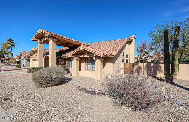 6910 W KIMBERLY Way Gallery 4