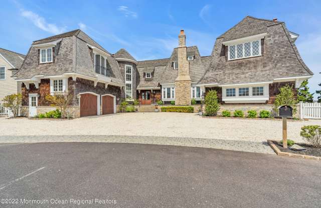 459 Normandy Drive Gallery 1