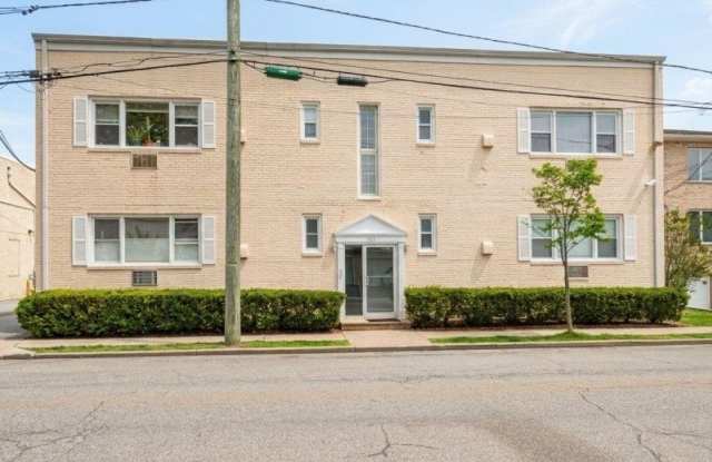 325 1St St - 325 1st Street, Carlstadt, NJ 07072 325 1St St - 325 1st Street, Carlstadt, NJ 07072