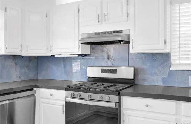 4382 Marion Avenue photos photos