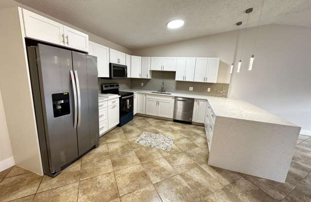 4326 Woodstock Drive Gallery 2