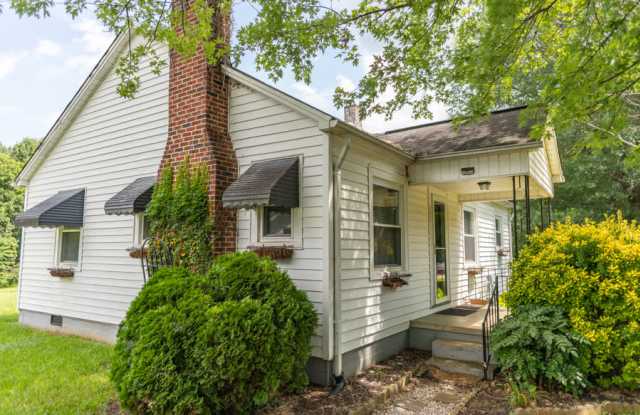 303 Oakland Avenue photos photos
