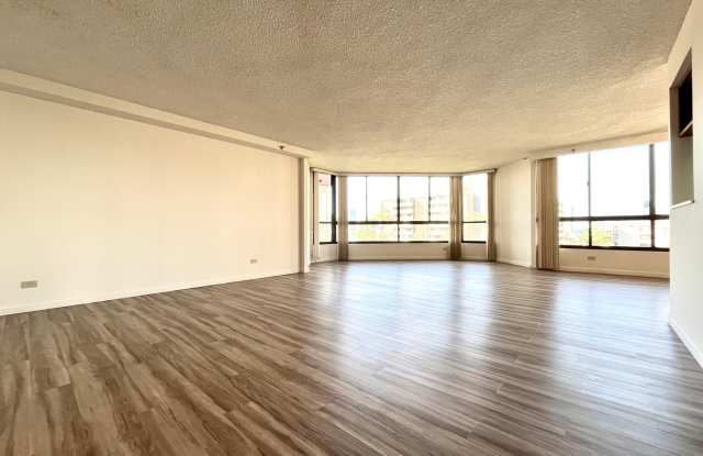 Punchbowl- Continental Plaza: Large 2BR, 2BA,  2 Parking, Pets OK. photos photos