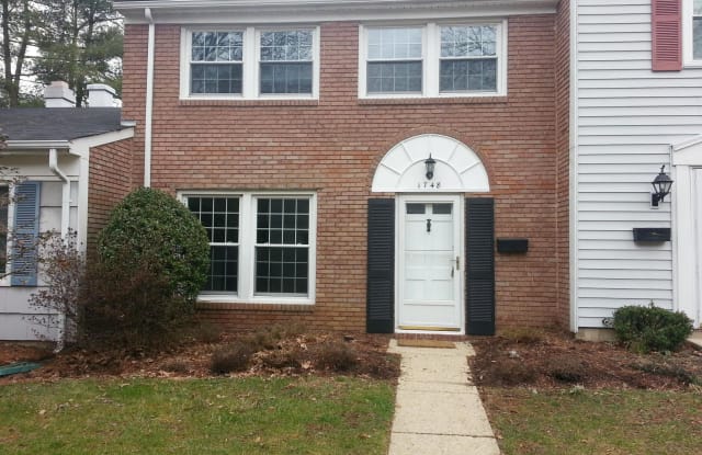 1748 WOODRIDGE COURT - 1748 Woodridge Ct, Crofton, MD 21114