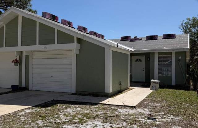 1456 SE Rivergreen Circle Gallery 1