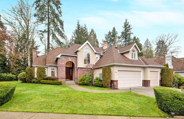 Large 4 Bedroom Home in Marymoor Hill photos photos Large 4 Bedroom Home in Marymoor Hill photos photos