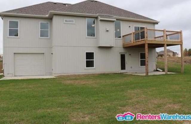 516 South East Colonial Court Gallery 2