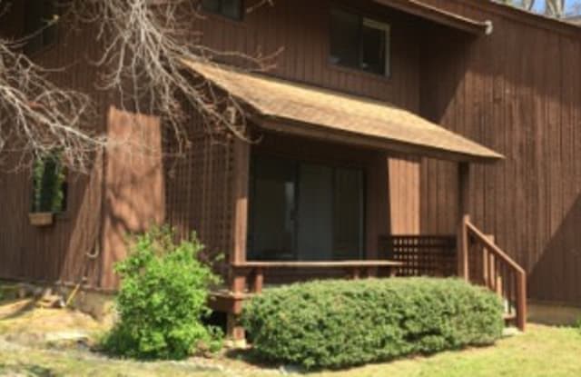 6 Northlake Dr - 6 Northlake Drive, Peachtree City, GA 30269