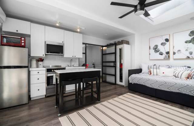 Stunning Furnished Mission Hills Studio w/ Private Patio  On-Site W/D! photos photos