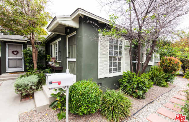 408 VENICE Way Gallery 4