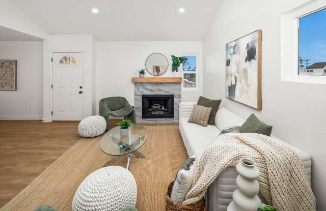 Top-Floor Coastal Retreat — Fully Remodeled, Steps from the Sand Gallery 3