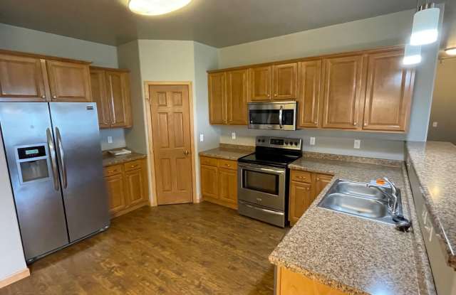 3602 33rd Ave W Unit 15 Gallery 2