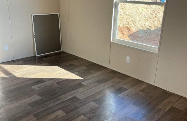 211 Brookstone Rd photos photos