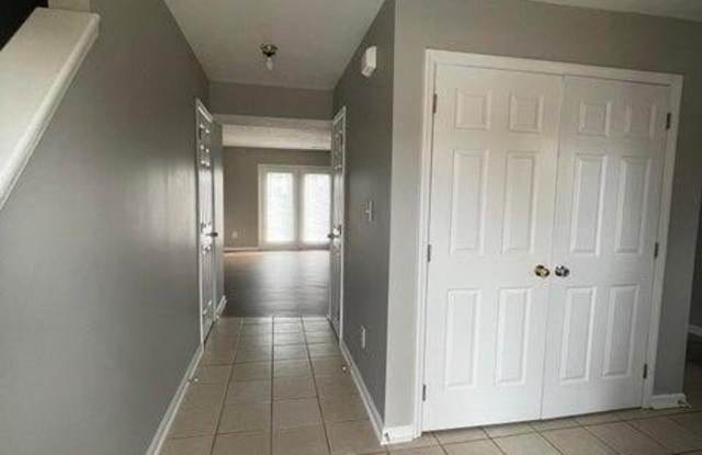 205 Tanbark Drive Gallery 3