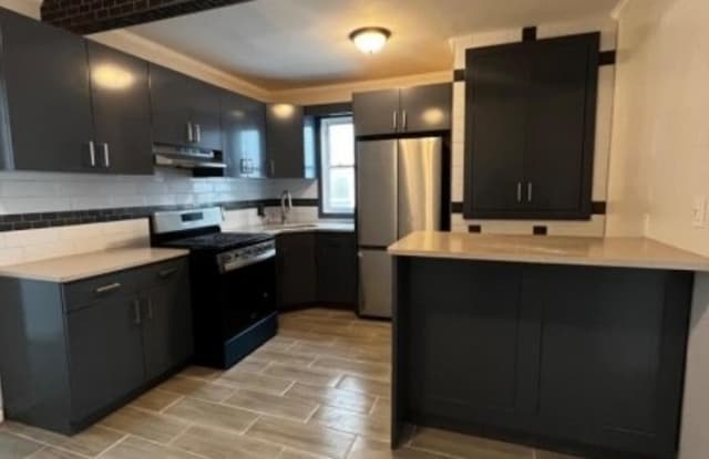 825 Rebecca Pl - 825 Rebecca Place, Elizabeth, NJ 07201