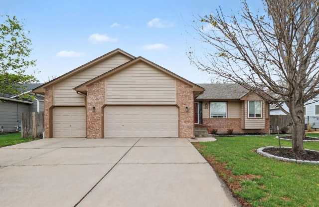 4 bedroom Home in Regency Lakes! photos photos