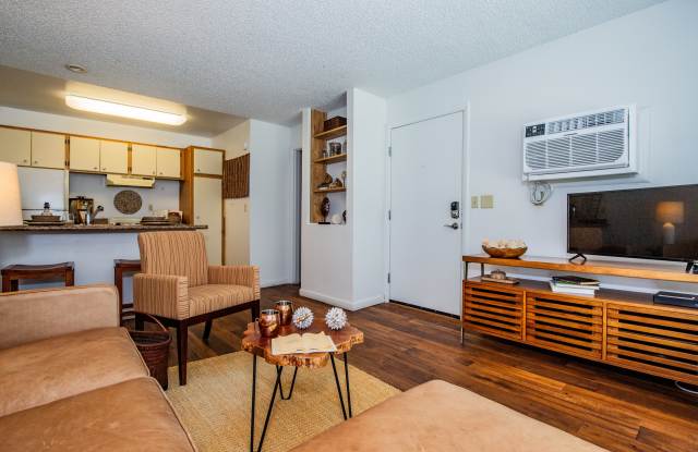 Sky Harbor Apartment Homes Gallery 4