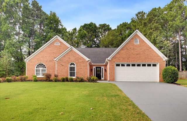 Open Ranch Floor Plan with Large Private Back Yard !! photos photos