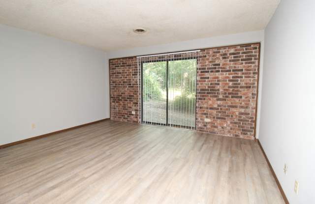 354 West Rock St. photos photos