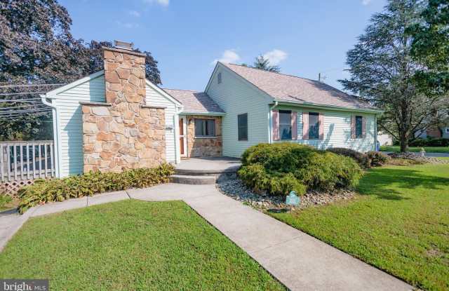 221 S YALE Road photos photos