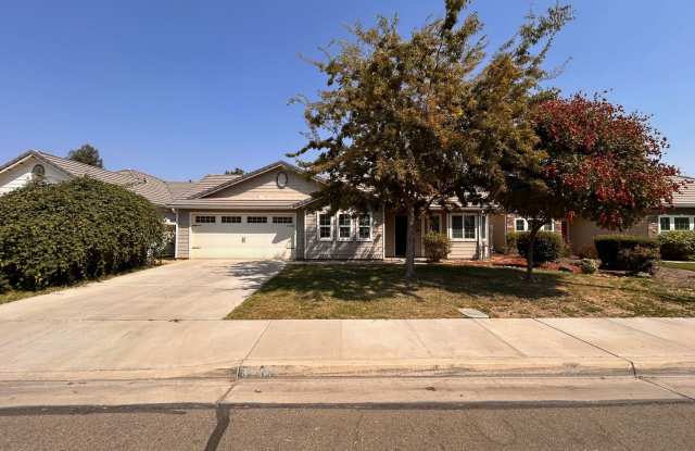 Nice home for rent in Visalia! photos photos