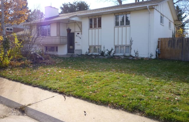 8338 E Lehigh Dr - 8338 E Lehigh Dr, Denver, CO 80237
