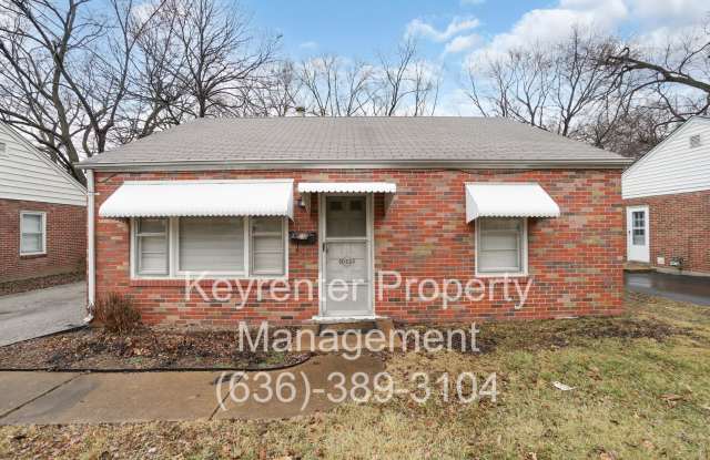 1045 N New Florissant Rd, Florissant, MO 63031 – Move-In Ready  Pet-Friendly! photos photos