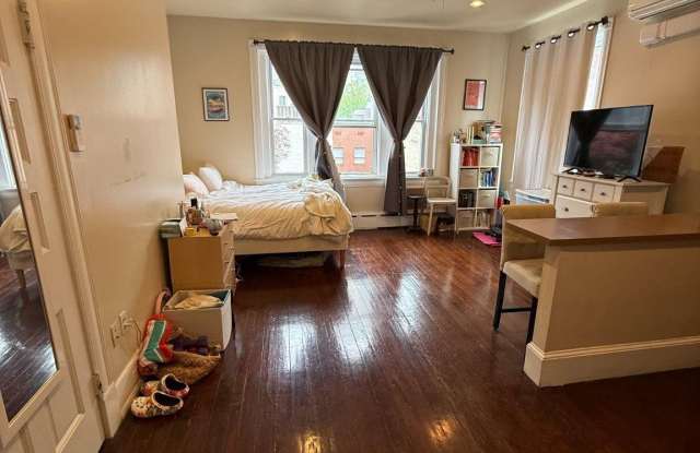 1723 PINE Street photos photos