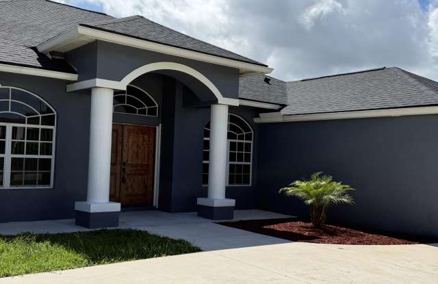 3849 SW Mckim Street Gallery 4