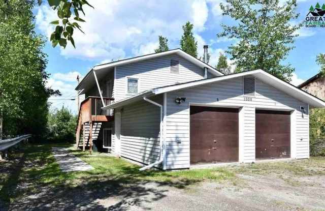 1030 26TH AVENUE - 1030 26th Avenue, Fairbanks, AK 99701