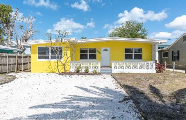 333 72ND AVENUE photos photos