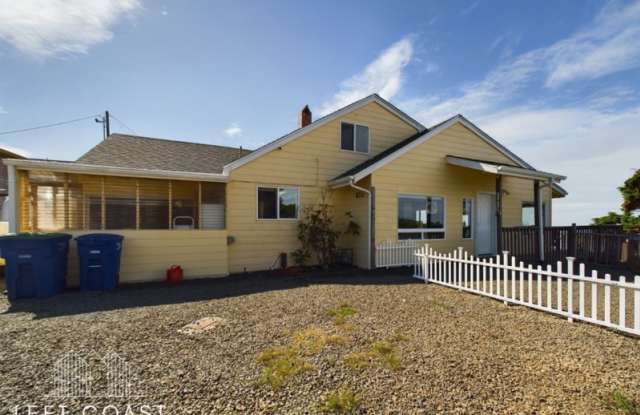 1033 Northwest Inlet Avenue photos photos