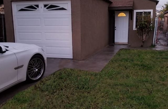 2113 east 111th street - 2113 East 111th Street, Los Angeles, CA 90059