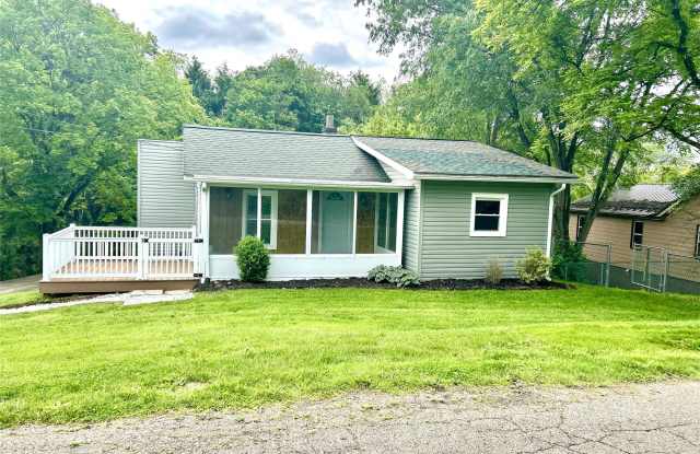 466 Efts Ln. photos photos