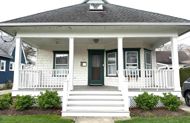 101 Osborne Avenue photos photos
