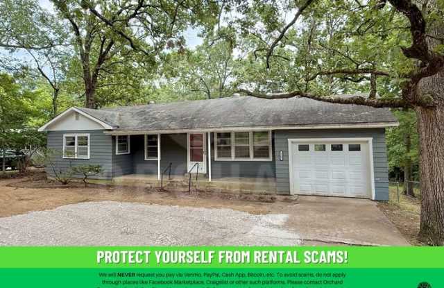 1549 West Markham Road - 1549 West Markham Road, Fayetteville, AR 72701