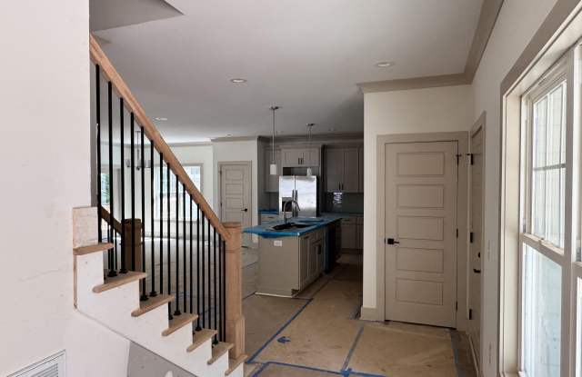 664 Wren Lane Gallery 2
