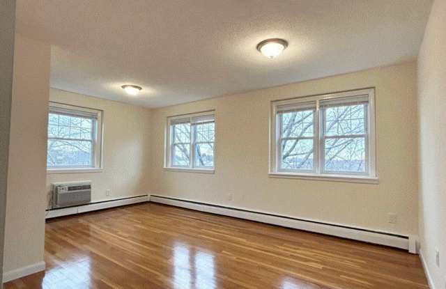 Charming 1 Bedroom-No Broker Fee photos photos Charming 1 Bedroom-No Broker Fee photos photos