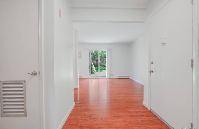 8 Ivy Court Gallery 4