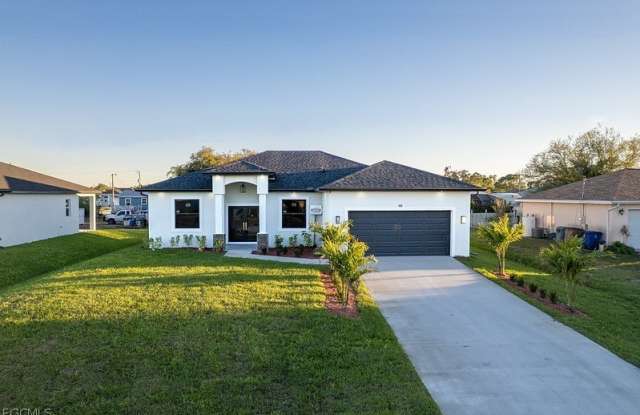 3313 36th Street SW photos photos